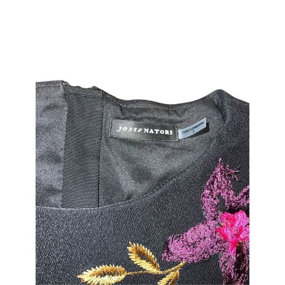 Josie Natori woman’s 2 beautiful embroidered short sleeve full zip blouse - Picture 6 of 8